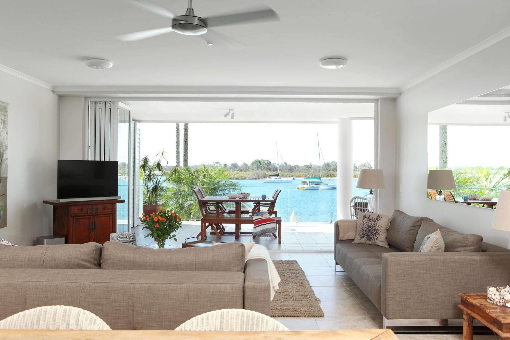 Noosa Quays 아파트 호텔 외부 사진